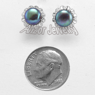 14k Sunflower Black Pearl Earrings