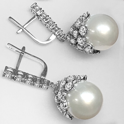 14k Gold Diamond Fresh Water Pearl Earrings