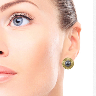 14k Yellow Gold Black Pearl Earrings