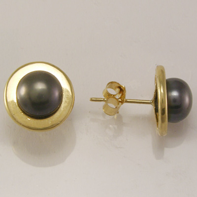 14k Gold Genuine Black Pearl Stud Earrings