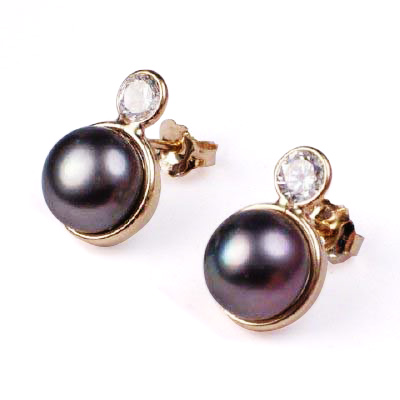 14k Yellow Gold CZ & 8mm Pearl Studs