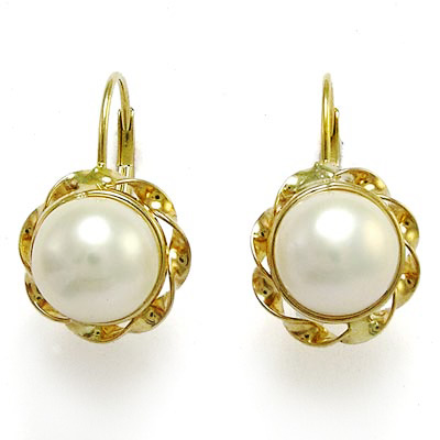 14k Gold 8.5mm Pearl Russian style Earrings