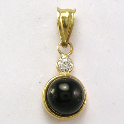 14k Gold Black Onyx Pendant