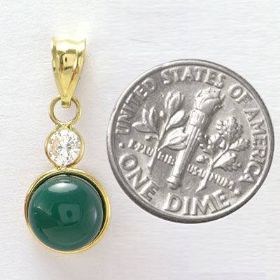 14K Yellow Gold Green onyx Pendant