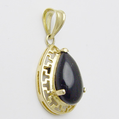 14k Gold Pear Cut Onyx Pendant