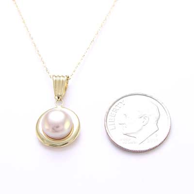 14k Yellow Gold Pearl Pendant