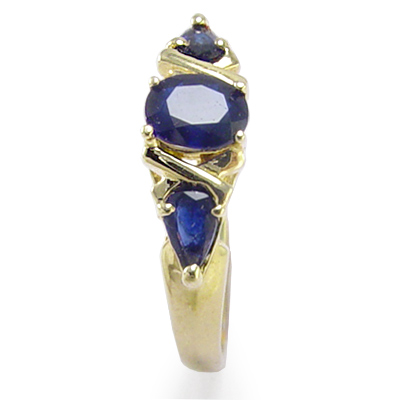 Sapphire Three Stone Ring 14k Mother's ring