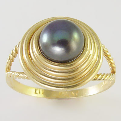 10k solid gold Love Knot Pearl Ring