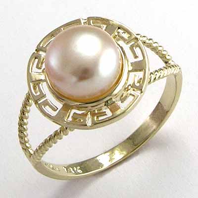 14k solid Gold Pink Pearl Ring