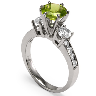 18k Gold Peridot Diamond Ring