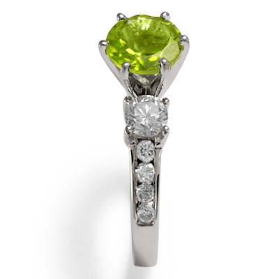 18k Gold Peridot Diamond Ring