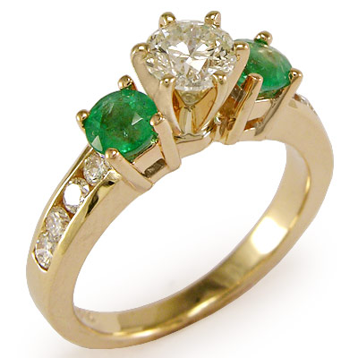 Emerald Diamond thee stone ring 14k GOLD