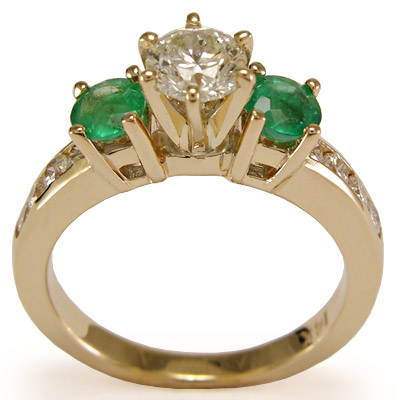 Emerald Diamond thee stone ring 14k GOLD