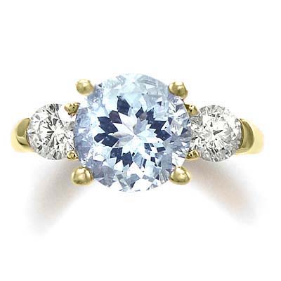 Aquamarine and Diamond Ring in 18k Gold
