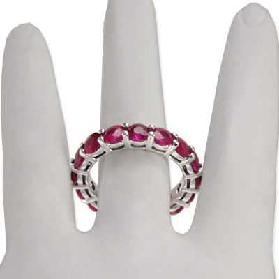 Ruby Wedding Band Gold 18k