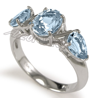 Three Stone Ring  Aquamarine 18K