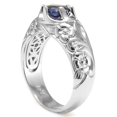 Men's 18k White Gold Ceylon Sapphire Ring