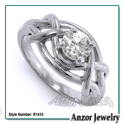 18k Gold Lab Grown Diamond Ring