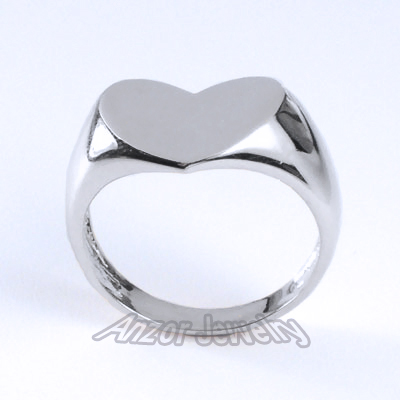 14k solid Gold Heart Shaped Ring