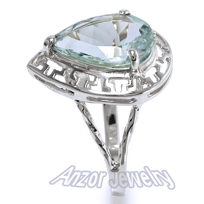 14K Gold Sky Blue Aquamarine Ring