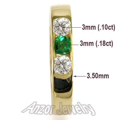 18k Gold Diamond & Emerald Wedding Band
