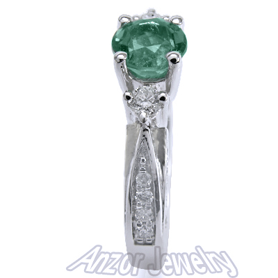Colombian Emerald & Diamond Ring in 14k Gold