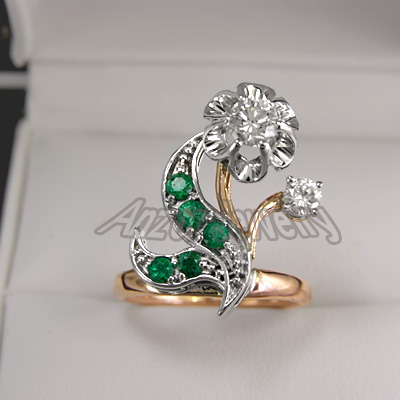 Russian Style Diamond Emerald Ring in 14k