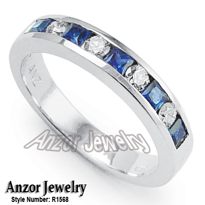 14k White Gold Sapphire Ring