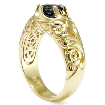Men's 18k Gold ROCOCO design black Diamond Ring