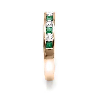 Princess cut emerald round cut Diamond ring 18k