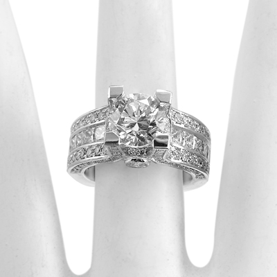 18k White Gold Diamond & Sapphire Engagement Ring