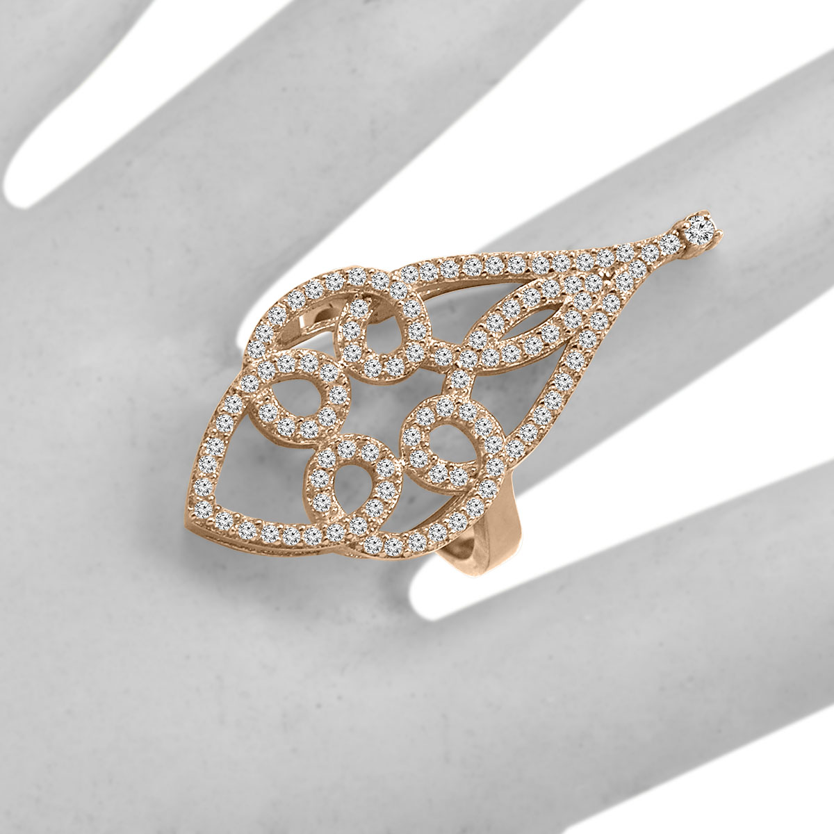 Decorative Russian Style Diamond Gold Ring 585