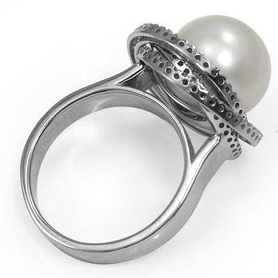 14k White Gold Freshwater Pearls Diamond Ring