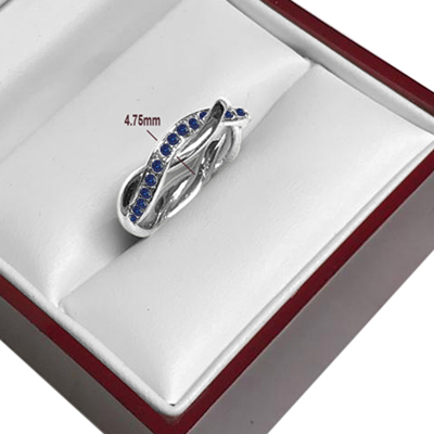 18k Gold Sapphire Prong setting Wedding Band plat.