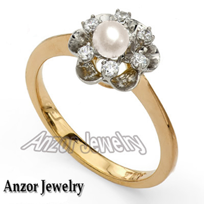 14K Gold Genuine Pearl and Diamond Ring