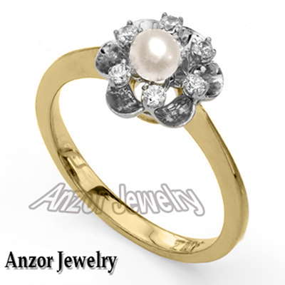 14K Gold Genuine Pearl and Diamond Ring