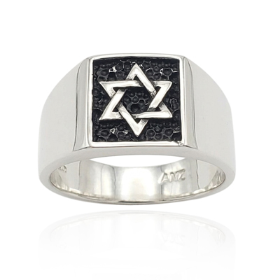 Star of David Men's Ring in 14k Gold