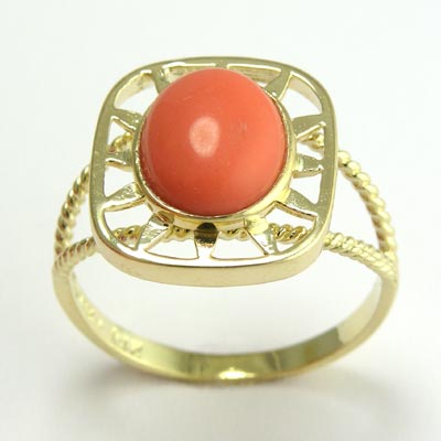 14k Gold Starburst Coral Ring