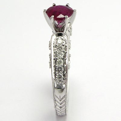 18k Gold Ruby Diamond Ring