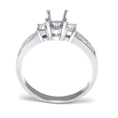 18k White Gold Diamond Engagement Ring