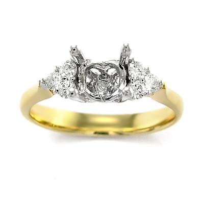 18k Yellow Gold Diamond Ring