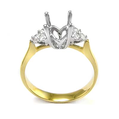 18k Yellow Gold Diamond Ring
