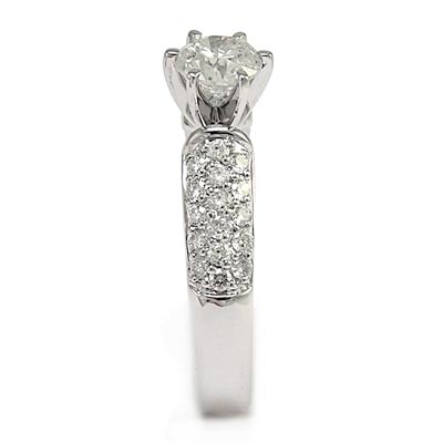 18K White Gold Diamond Ring