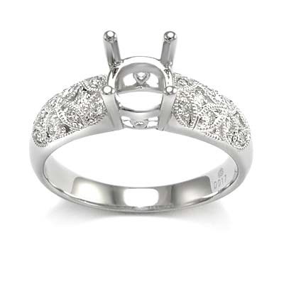 18k White Gold Diamond Engagement ring