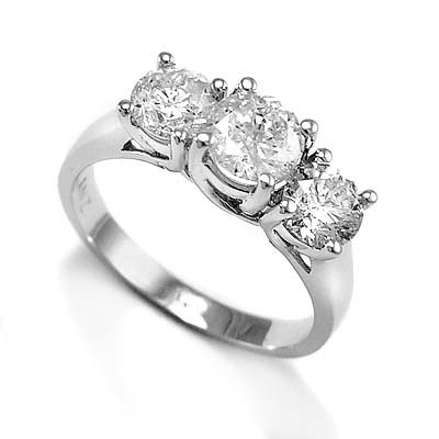 14k Gold Diamond Three Stone Ring 1.71ct.