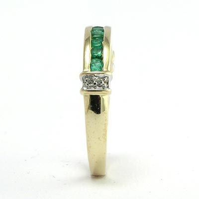 10k Gold Emerald Diamond Ring