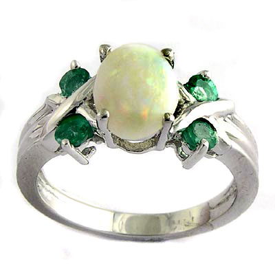 14k White Gold Opal Emerald Ring
