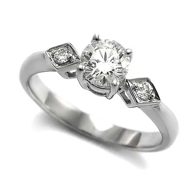 18k White Gold Ring
