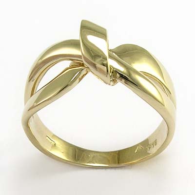 14k Gold Ribbon Design Ring