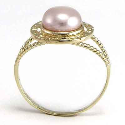14k solid Gold Lavendar Pearl Ring